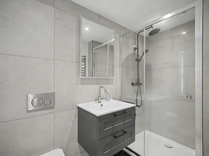 En Suite- click for photo gallery